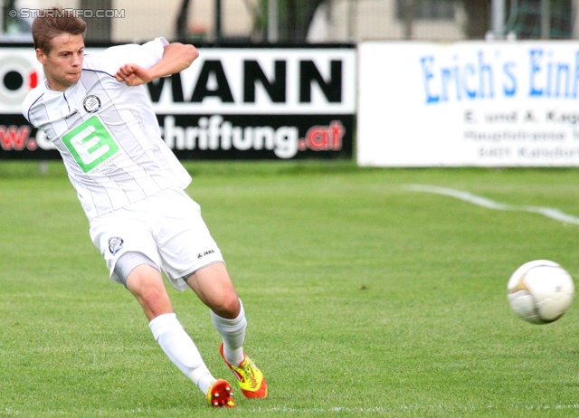 Sturm Amateure - Vorwaerts Steyr
Regionalliga Mitte, 30. Runde,  Sturm Graz Amateure - SK Vorwaerts Steyr, Sportstadion Kalsdorf, 01.06.2012. 

Foto zeigt Philipp Habjanic (Sturm Amateure)
