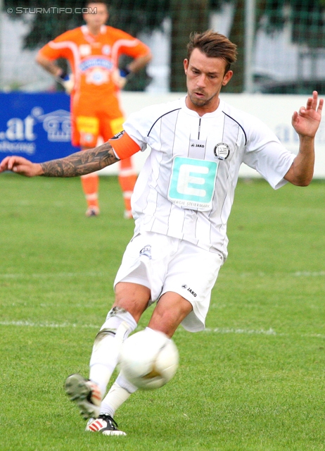 Sturm Amateure - Vorwaerts Steyr
Regionalliga Mitte, 30. Runde,  Sturm Graz Amateure - SK Vorwaerts Steyr, Sportstadion Kalsdorf, 01.06.2012. 

Foto zeigt Philpp Huetter (Sturm Amateure)
