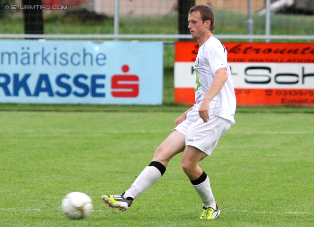 Sturm Amateure - Vorwaerts Steyr
Regionalliga Mitte, 30. Runde,  Sturm Graz Amateure - SK Vorwaerts Steyr, Sportstadion Kalsdorf, 01.06.2012. 

Foto zeigt Christian Dengg (Sturm Amateure)
