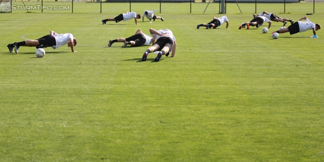 Sturm Graz Trainingsauftakt
Oesterreichische Fussball Bundesliga,SK  Sturm Graz Trainingsauftakt, Trainingszentrum Messendorf, 06.06.2012. 

Foto zeigt die Mannschaft von Sturm
