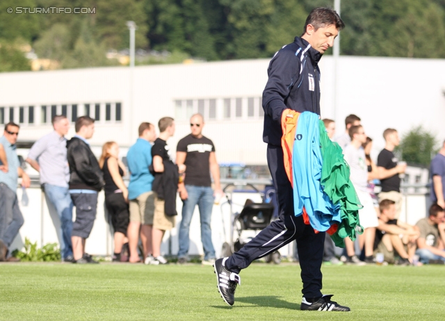 Sturm Graz Trainingsauftakt
Oesterreichische Fussball Bundesliga,SK  Sturm Graz Trainingsauftakt, Trainingszentrum Messendorf, 06.06.2012. 

Foto zeigt Ayhan Tumani (Co-Trainer Sturm)
