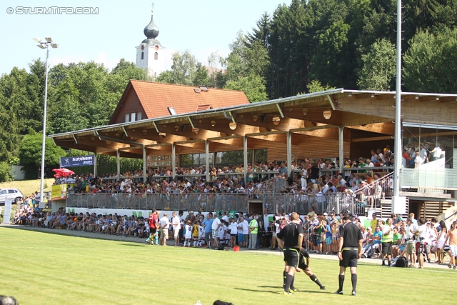 St. Margarethen - Sturm Graz
Testspiel, SC St. Margarethen a. d. Raab - SK Sturm Graz, Edi-Glieder-Stadion St. Margarethen a. d. Raab, 17.06.2012. 

Foto zeigt eine Innenansicht im Edi-Glieder-Stadion
