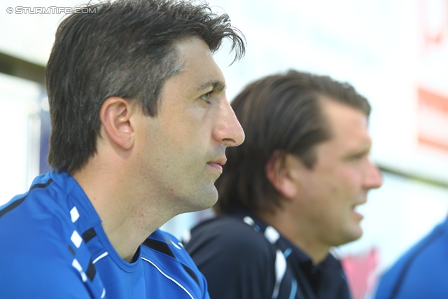 St. Margarethen - Sturm Graz
Testspiel, SC St. Margarethen a. d. Raab - SK Sturm Graz, Edi-Glieder-Stadion St. Margarethen a. d. Raab, 17.06.2012. 

Foto zeigt Ayhan Tumani (Co-Trainer Sturm) und Peter Hyballa (Cheftrainer Sturm)
