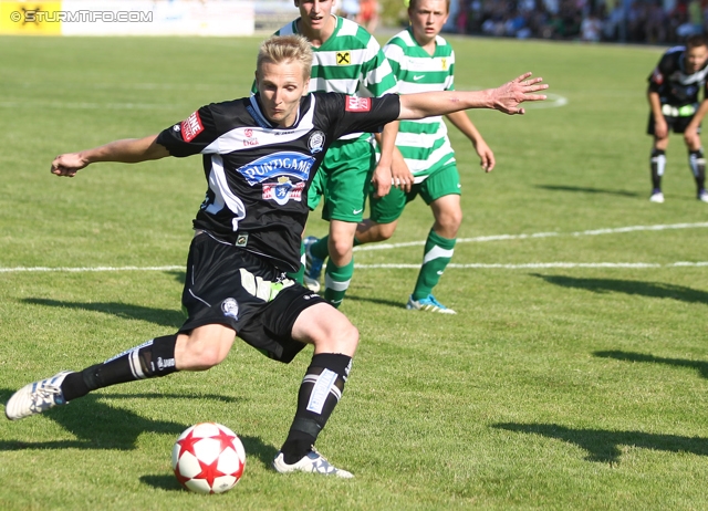 St. Margarethen - Sturm Graz
Testspiel, SC St. Margarethen a. d. Raab - SK Sturm Graz, Edi-Glieder-Stadion St. Margarethen a. d. Raab, 17.06.2012. 

Foto zeigt Matthias Koch (Sturm)
