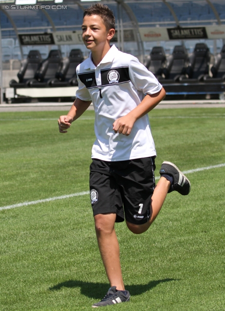 Sturm Graz Ankick 2012
Oesterreichische Fussball Bundesliga, SK Sturm Graz Ankick 2012, Stadion Liebenau Graz, 07.07.2012.

Foto zeigt einen Nachwuchsspieler von Sturm
