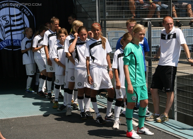 Sturm Graz Ankick 2012
Oesterreichische Fussball Bundesliga, SK Sturm Graz Ankick 2012, Stadion Liebenau Graz, 07.07.2012.

Foto zeigt die Mannschaft der Sturm U15 Maedchen
