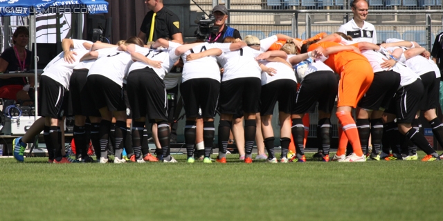 Sturm Graz Ankick 2012
Oesterreichische Fussball Bundesliga, SK Sturm Graz Ankick 2012, Sturm Damen - FC St. Veit Damen, Stadion Liebenau Graz, 07.07.2012.

Foto zeigt die Mannschaft der Sturm Damen
