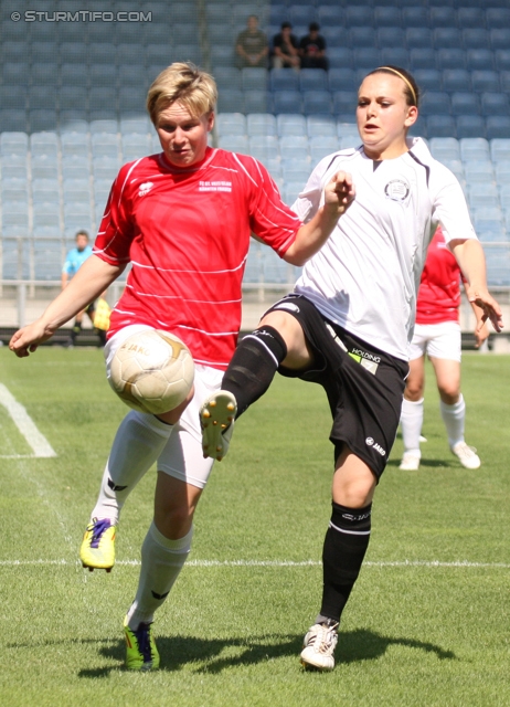 Sturm Graz Ankick 2012
Oesterreichische Fussball Bundesliga, SK Sturm Graz Ankick 2012, Sturm Damen - FC St. Veit Damen, Stadion Liebenau Graz, 07.07.2012.

Foto zeigt Stephanie Schachner (Sturm Damen)
