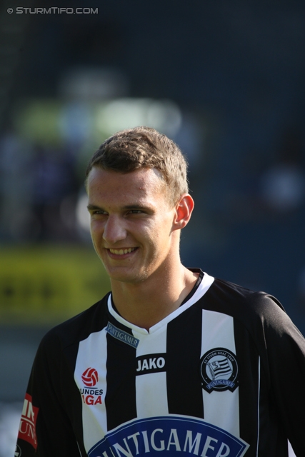 Sturm Graz Ankick 2012
Oesterreichische Fussball Bundesliga, SK Sturm Graz Ankick 2012, Stadion Liebenau Graz, 07.07.2012.

Foto zeigt Florian Neuhold (Sturm)
