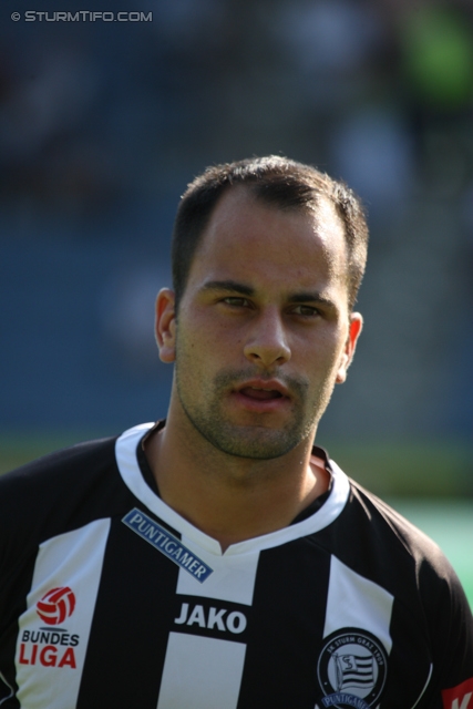 Sturm Graz Ankick 2012
Oesterreichische Fussball Bundesliga, SK Sturm Graz Ankick 2012, Stadion Liebenau Graz, 07.07.2012.

Foto zeigt Leonhard Kaufmann (Sturm)
