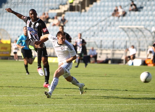 Sturm Graz Ankick 2012
Oesterreichische Fussball Bundesliga, SK Sturm Graz Ankick 2012, SK Sturm Graz - Partizan Belgrad, Stadion Liebenau Graz, 07.07.2012.

Foto zeigt Richard Sukuta-Pasu (Sturm)
Schlüsselwörter: tor