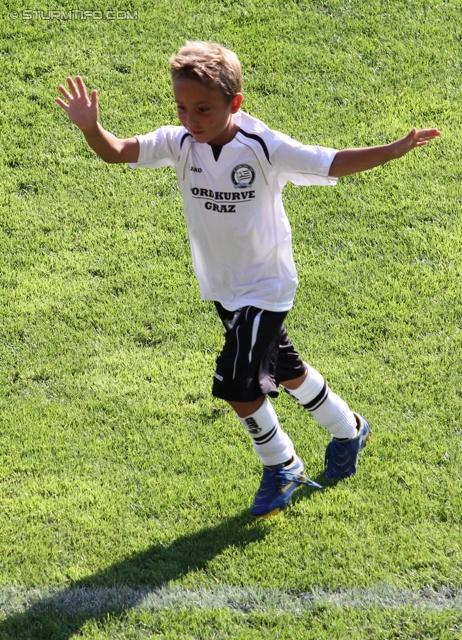 Sturm Graz Ankick 2012
Oesterreichische Fussball Bundesliga, SK Sturm Graz Ankick 2012, SK Sturm Graz - Partizan Belgrad, Stadion Liebenau Graz, 07.07.2012.

Foto zeigt einen Spieler der Sturm U7
