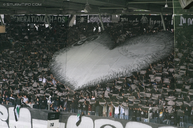 Sturm Graz - Salzburg
Oesterreichische Fussball Bundesliga, 1. Runde,  SK Sturm Graz - FC RB Salzburg, Stadion Liebenau Graz, 21.07.2012. 

Foto zeigt Fans von Sturm mit einer Choreografie
