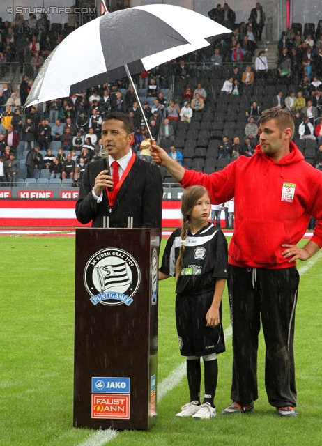 Sturm Graz - Salzburg
Oesterreichische Fussball Bundesliga, 1. Runde,  SK Sturm Graz - FC RB Salzburg, Stadion Liebenau Graz, 21.07.2012. 

Foto Georg Pangl (Geschaeftsfuehrer Bundesliga) 
