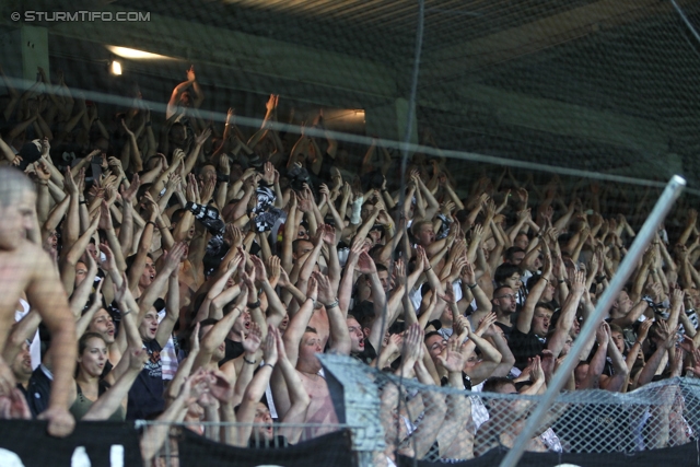 Austria Wien - Sturm Graz
Oesterreichische Fussball Bundesliga, 2. Runde,  FK Austria Wien - SK Sturm Graz, Franz-Horr-Stadion Wien, 28.07.2012. 

Foto zeigt Fans von Sturm
