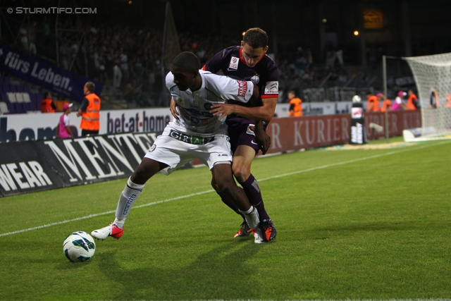 Austria Wien - Sturm Graz
Oesterreichische Fussball Bundesliga, 2. Runde,  FK Austria Wien - SK Sturm Graz, Franz-Horr-Stadion Wien, 28.07.2012. 

Foto zeigt Richard Sukuta-Pasu (Sturm)
