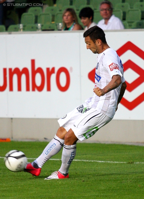 Mattersburg - Sturm Graz
Oesterreichische Fussball Bundesliga, 3. Runde,  SV Mattersburg - SK Sturm Graz, Pappelstadion Mattersburg, 04.08.2012. 

Foto zeigt Darko Bodul (Sturm)
