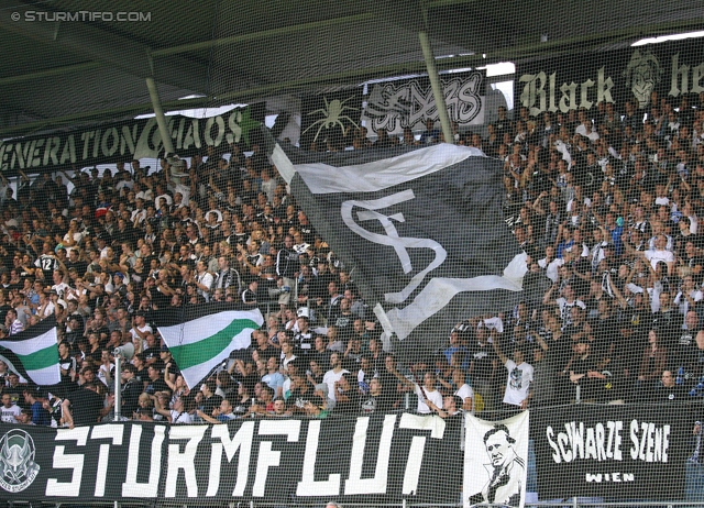 Sturm Graz - Wolfsberg
Oesterreichische Fussball Bundesliga, 4. Runde, SK Sturm Graz - Wolfsberger AC, Stadion Liebenau Graz, 11.08.2012. 

Foto zeigt  Fans von Sturm
