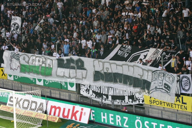 Sturm Graz - Wolfsberg
Oesterreichische Fussball Bundesliga, 4. Runde, SK Sturm Graz - Wolfsberger AC, Stadion Liebenau Graz, 11.08.2012. 

Foto zeigt  Fans von Sturm mit einem Spruchband
