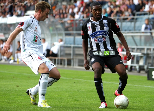 Sturm Graz - Wolfsberg
Oesterreichische Fussball Bundesliga, 4. Runde, SK Sturm Graz - Wolfsberger AC, Stadion Liebenau Graz, 11.08.2012. 

Foto zeigt Michael Sollbauer (Wolfsberg) und Richard Sukuta-Pasu (Sturm)
