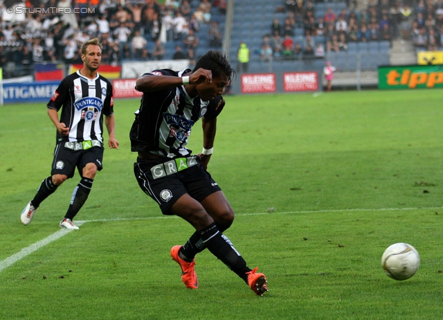 Sturm Graz - Wolfsberg
Oesterreichische Fussball Bundesliga, 4. Runde, SK Sturm Graz - Wolfsberger AC, Stadion Liebenau Graz, 11.08.2012. 

Foto zeigt Martin Ehrenreich und Rubin Rafael Okotie (Sturm)
