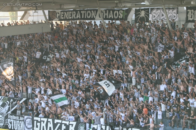 Sturm Graz - Admira Wacker
Oesterreichische Fussball Bundesliga, 6. Runde, SK Sturm Graz - FC Admira Wacker Moedling, Stadion Liebenau Graz, 25.08.2012. 

Foto zeigt Fans von Sturm
