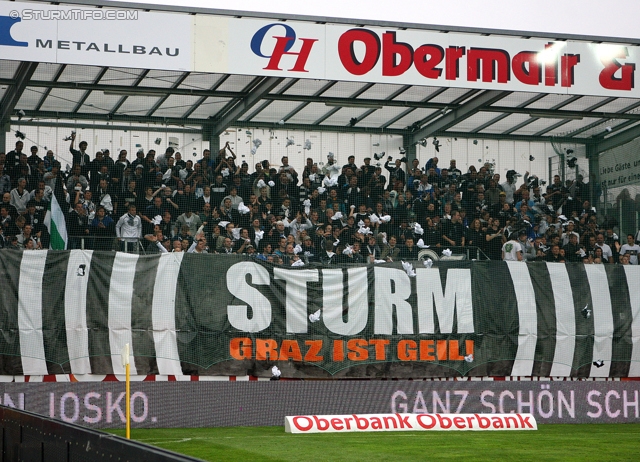 Ried - Sturm Graz
Oesterreichische Fussball Bundesliga, 7. Runde, SV Ried - SK Sturm Graz, Arena Ried, 01.09.2012. 

Foto zeigt Fans von Sturm
