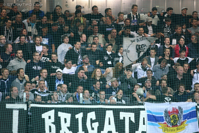 Ried - Sturm Graz
Oesterreichische Fussball Bundesliga, 7. Runde, SV Ried - SK Sturm Graz, Arena Ried, 01.09.2012. 

Foto zeigt Fans von Sturm
