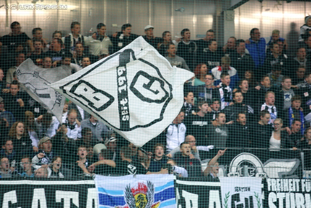 Ried - Sturm Graz
Oesterreichische Fussball Bundesliga, 7. Runde, SV Ried - SK Sturm Graz, Arena Ried, 01.09.2012. 

Foto zeigt Fans von Sturm
