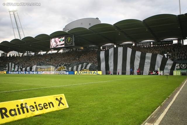 Sturm Graz - Innsbruck
Oesterreichische Fussball Bundesliga, 8. Runde, SK Sturm Graz - FC Wacker Innsbruck, Stadion Liebenau Graz, 15.09.2012. 

Foto zeigt Fans von Sturm mit einer Choreografie
