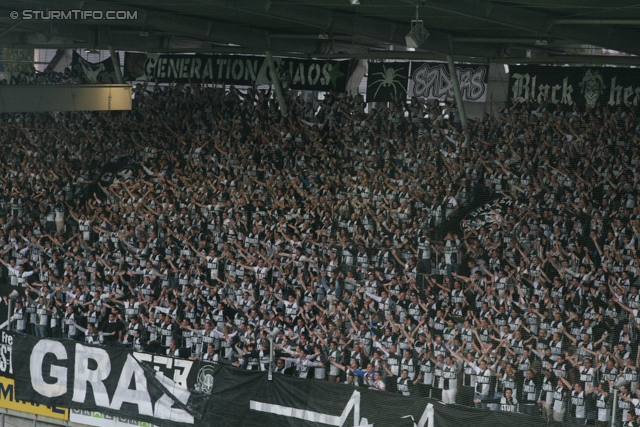 Sturm Graz - Innsbruck
Oesterreichische Fussball Bundesliga, 8. Runde, SK Sturm Graz - FC Wacker Innsbruck, Stadion Liebenau Graz, 15.09.2012. 

Foto zeigt Fans von Sturm mit einer Choreografie
