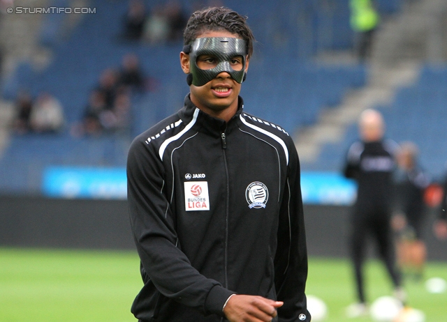 Sturm Graz - Innsbruck
Oesterreichische Fussball Bundesliga, 8. Runde, SK Sturm Graz - FC Wacker Innsbruck, Stadion Liebenau Graz, 15.09.2012. 

Foto zeigt Rubin Rafael Okotie (Sturm)
Schlüsselwörter: verletzung