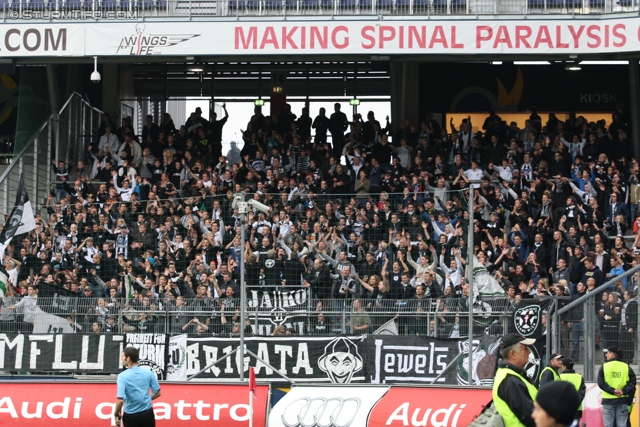 Salzburg - Sturm Graz
Oesterreichische Fussball Bundesliga, 10. Runde,  RB Salzburg - SK Sturm Graz, Stadion Wals-Siezenheim, 30.09.2012. 

Foto zeigt Fans von Sturm
