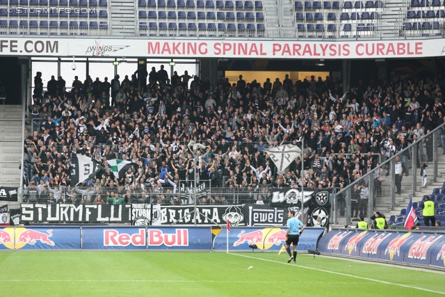 Salzburg - Sturm Graz
Oesterreichische Fussball Bundesliga, 10. Runde,  RB Salzburg - SK Sturm Graz, Stadion Wals-Siezenheim, 30.09.2012. 

Foto zeigt Fans von Sturm
