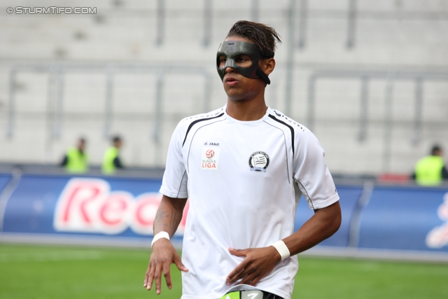 Salzburg - Sturm Graz
Oesterreichische Fussball Bundesliga, 10. Runde,  RB Salzburg - SK Sturm Graz, Stadion Wals-Siezenheim, 30.09.2012. 

Foto zeigt Rubin Rafael Okotie (Sturm)
