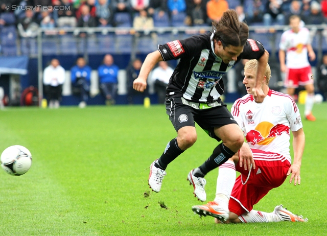 Salzburg - Sturm Graz
Oesterreichische Fussball Bundesliga, 10. Runde,  RB Salzburg - SK Sturm Graz, Stadion Wals-Siezenheim, 30.09.2012. 

Foto zeigt Imre Szabics (Sturm)
