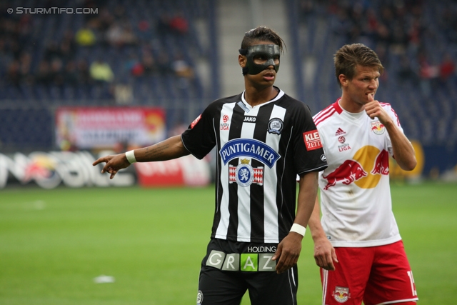 Salzburg - Sturm Graz
Oesterreichische Fussball Bundesliga, 10. Runde,  RB Salzburg - SK Sturm Graz, Stadion Wals-Siezenheim, 30.09.2012. 

Foto zeigt Rubin Rafael Okotie (Sturm)
