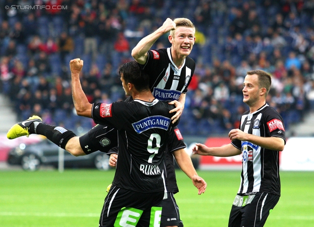 Salzburg - Sturm Graz
Oesterreichische Fussball Bundesliga, 10. Runde,  RB Salzburg - SK Sturm Graz, Stadion Wals-Siezenheim, 30.09.2012. 

Foto zeigt Haris Bukva (Sturm), Florian Kainz (Sturm) und Christian Klem (Sturm)
Schlüsselwörter: torjubel