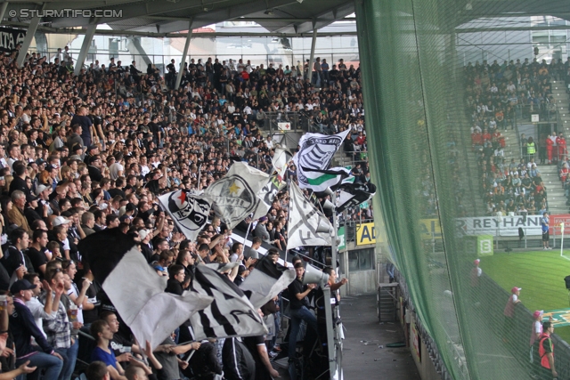 Sturm Graz - Austria Wien
Oesterreichische Fussball Bundesliga, 11. Runde, SK Sturm Graz - FK Austria Wien, Stadion Liebenau Graz, 07.10.2012. 

Foto zeigt Fans von Sturm
