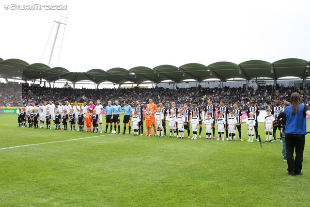 Sturm Graz - Austria Wien
Oesterreichische Fussball Bundesliga, 11. Runde, SK Sturm Graz - FK Austria Wien, Stadion Liebenau Graz, 07.10.2012. 

Foto zeigt Mannschaft von Austria Wien, das Schiedsrichterteam und die Mannschaft von Sturm
