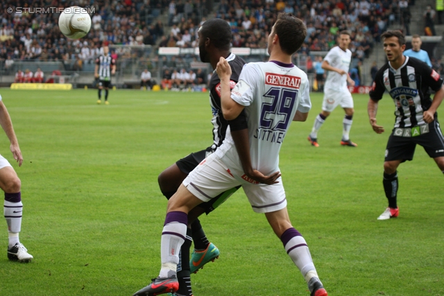 Sturm Graz - Austria Wien
Oesterreichische Fussball Bundesliga, 11. Runde, SK Sturm Graz - FK Austria Wien, Stadion Liebenau Graz, 07.10.2012. 

Foto zeigt Richard Sukuta-Pasu (Sturm) und Markus Suttner (Austria)
