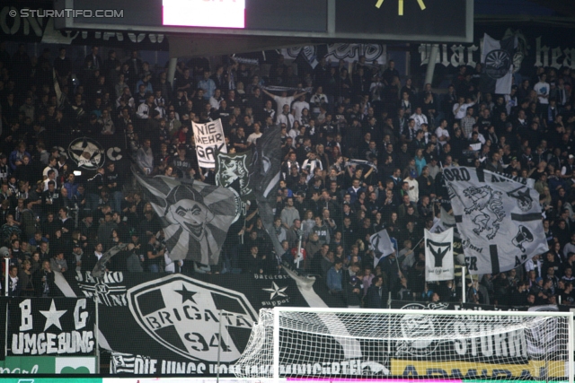 Sturm Graz - Mattersburg
Oesterreichische Fussball Bundesliga, 12. Runde, SK Sturm Graz - SV Mattersburg, Stadion Liebenau Graz, 20.10.2012. 

Foto zeigt Fans von Sturm
