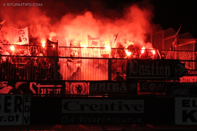 Wolfsberg - Sturm Graz
Oesterreichische Fussball Bundesliga, 13. Runde,  Wolfsberger AC - SK Sturm Graz, Lavanttal-Arena Wolfsberg, 27.10.2012. 

Foto zeigt Fans von Sturm mit einer Choreografie
