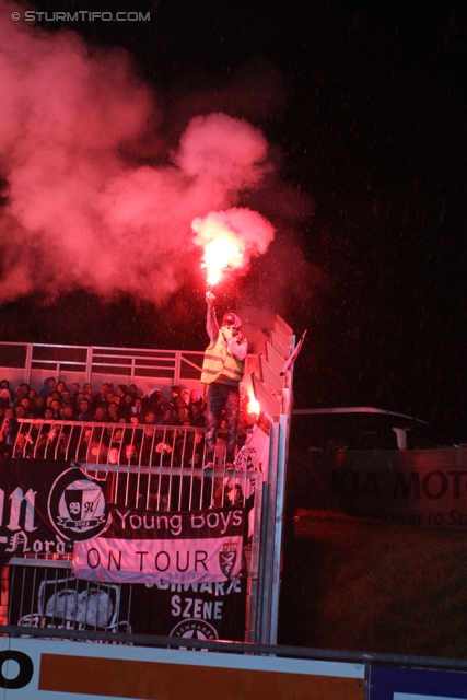 Wolfsberg - Sturm Graz
Oesterreichische Fussball Bundesliga, 13. Runde,  Wolfsberger AC - SK Sturm Graz, Lavanttal-Arena Wolfsberg, 27.10.2012. 

Foto zeigt Fans von Sturm mit einer Choreografie
