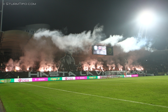 Sturm Graz - Rapid Wien
Oesterreichische Fussball Bundesliga, 14. Runde, SK Sturm Graz - SK Rapid Wien, Stadion Liebenau Graz, 03.11.2012. 

Foto zeigt Fans von Sturm mit einer Choreografie
Schlüsselwörter: pyrotechnik