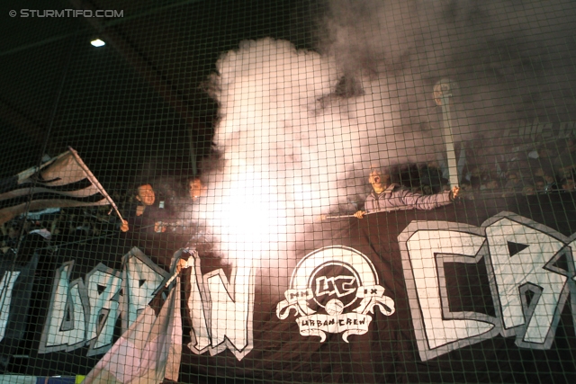 Sturm Graz - Rapid Wien
Oesterreichische Fussball Bundesliga, 14. Runde, SK Sturm Graz - SK Rapid Wien, Stadion Liebenau Graz, 03.11.2012. 

Foto zeigt Fans von Sturm
Schlüsselwörter: pyrotechnik