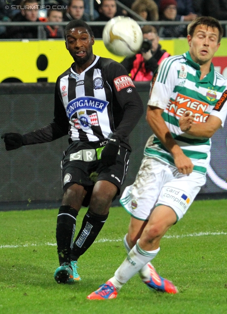 Sturm Graz - Rapid Wien
Oesterreichische Fussball Bundesliga, 14. Runde, SK Sturm Graz - SK Rapid Wien, Stadion Liebenau Graz, 03.11.2012. 

Foto zeigt Richard Sukuta-Pasu (Sturm)
Schlüsselwörter: pyrotechnik