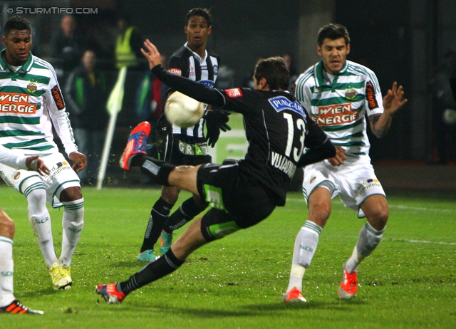 Sturm Graz - Rapid Wien
Oesterreichische Fussball Bundesliga, 14. Runde, SK Sturm Graz - SK Rapid Wien, Stadion Liebenau Graz, 03.11.2012. 

Foto zeigt Nikola Vujadinovic (Sturm)
