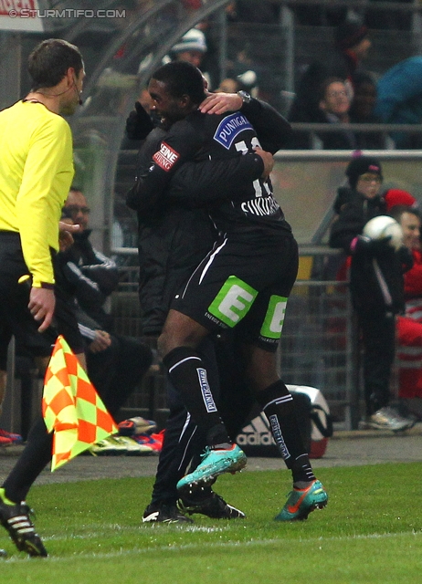 Sturm Graz - Rapid Wien
Oesterreichische Fussball Bundesliga, 14. Runde, SK Sturm Graz - SK Rapid Wien, Stadion Liebenau Graz, 03.11.2012. 

Foto zeigt Richard Sukuta-Pasu (Sturm)
Schlüsselwörter: torjubel