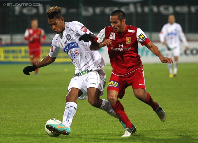 Admira - Sturm Graz
Oesterreichische Fussball Bundesliga, 15. Runde,  FC Admira - SK Sturm Graz, Stadion Suedstadt Maria Enzersdorf, 11.10.2012. 

Foto zeigt Rubin Rafael Okotie (Sturm)
